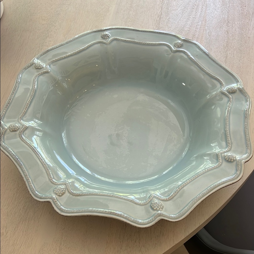 Juliska blue berry and thread Serveware Elegant Scalloped Plate